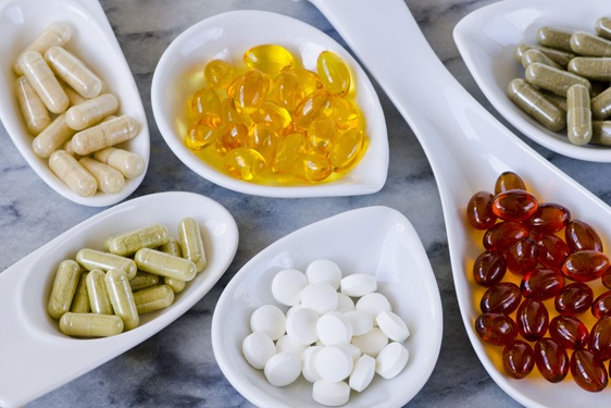 The Role of Food Supplements in Post-Operative Hair Transplant Recovery